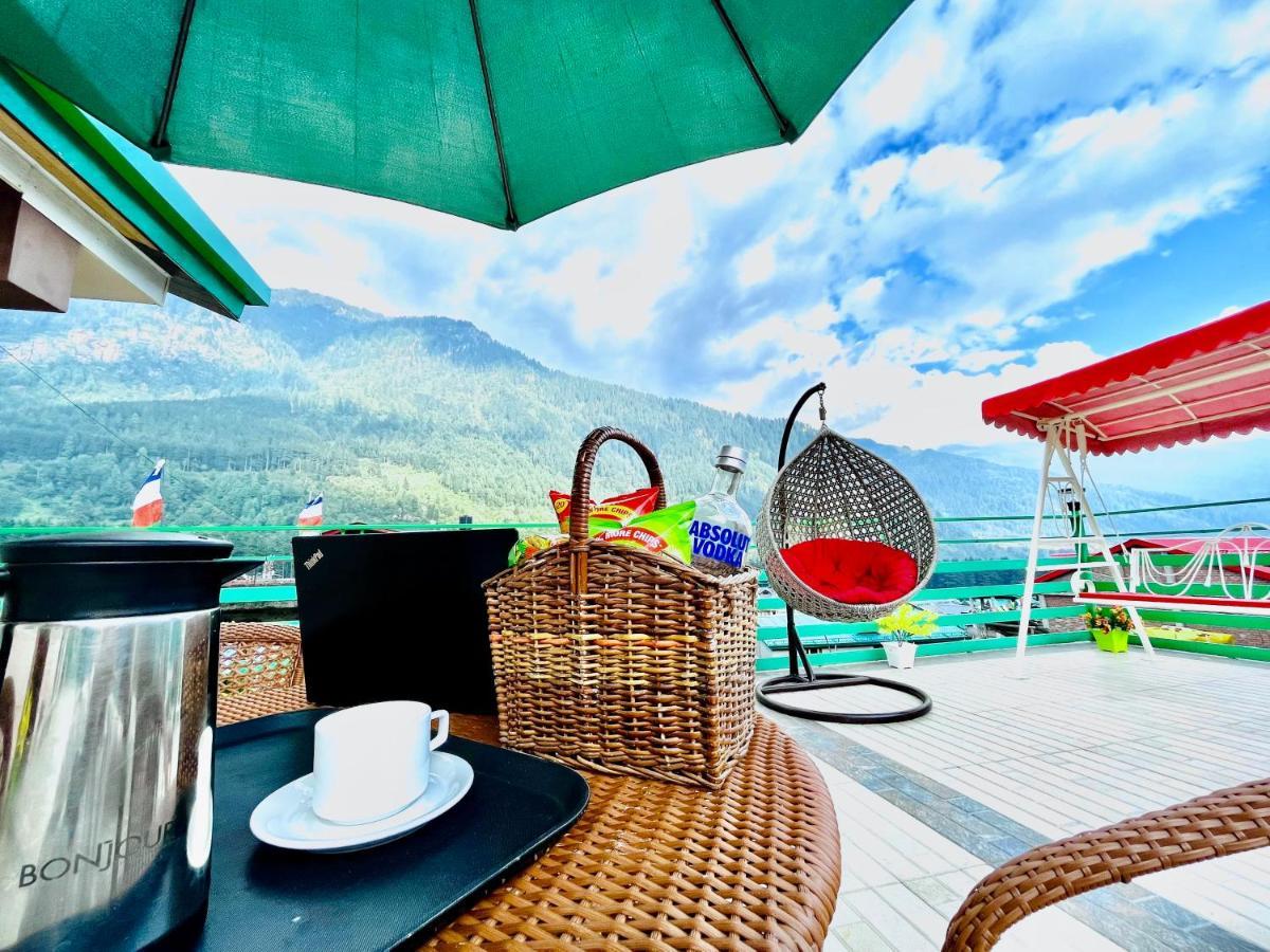 Winterline Resort Near Mall Road Manali - Centrally Heated & Air Cooled 외부 사진