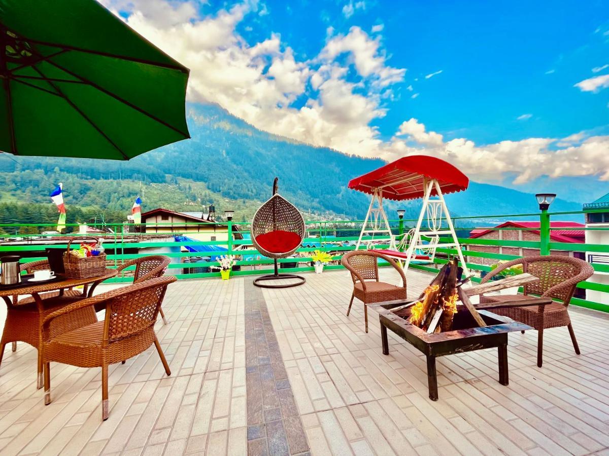 Winterline Resort Near Mall Road Manali - Centrally Heated & Air Cooled 외부 사진