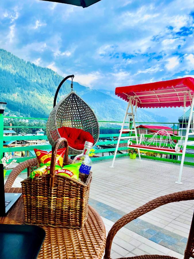 Winterline Resort Near Mall Road Manali - Centrally Heated & Air Cooled 외부 사진